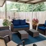 lovely courtyard with outdoor furniture - Victory Addiction Recovery Center - Louisiana drug and alcohol addiction treatment center