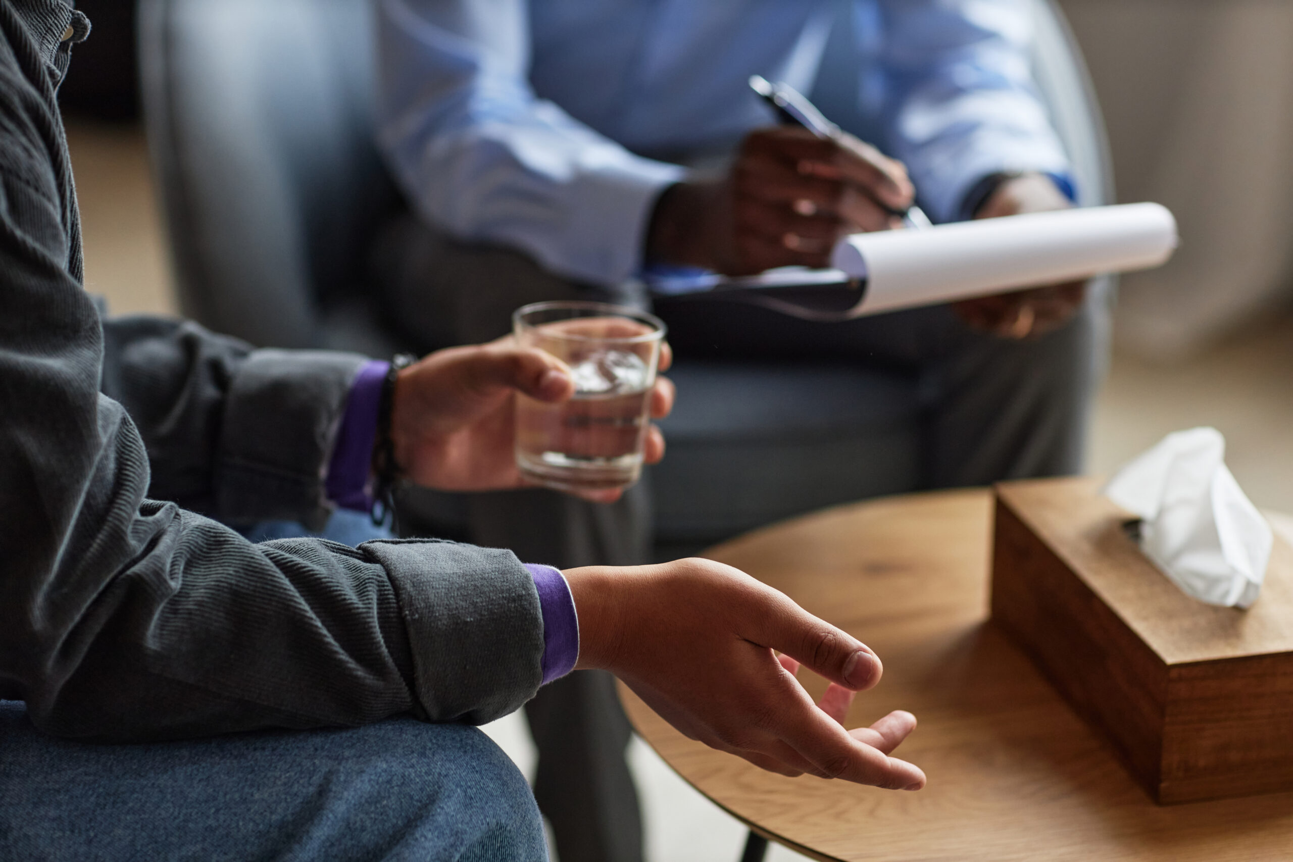 The Relationship Between Bipolar Disorder and Addiction