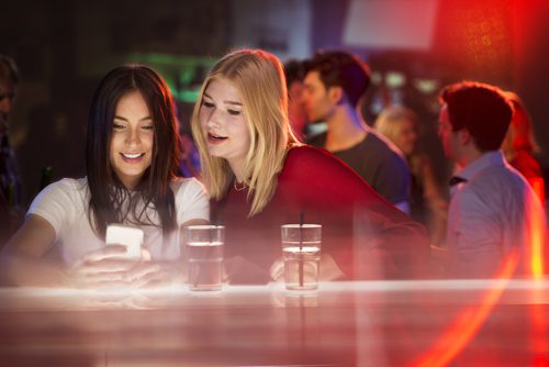 sober bars - young women at bar - victory addiction recovery center