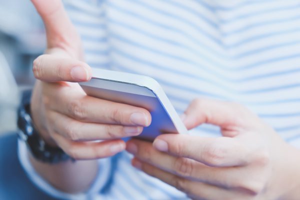 social media substance abuse - social media cell phone - victory addiction recovery center